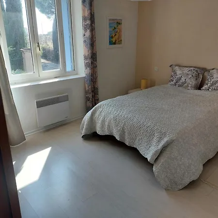 Apartman Le Des Pins Tulette